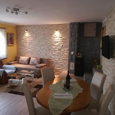 Apartment Ines Нови Винодолски Екстериор снимка